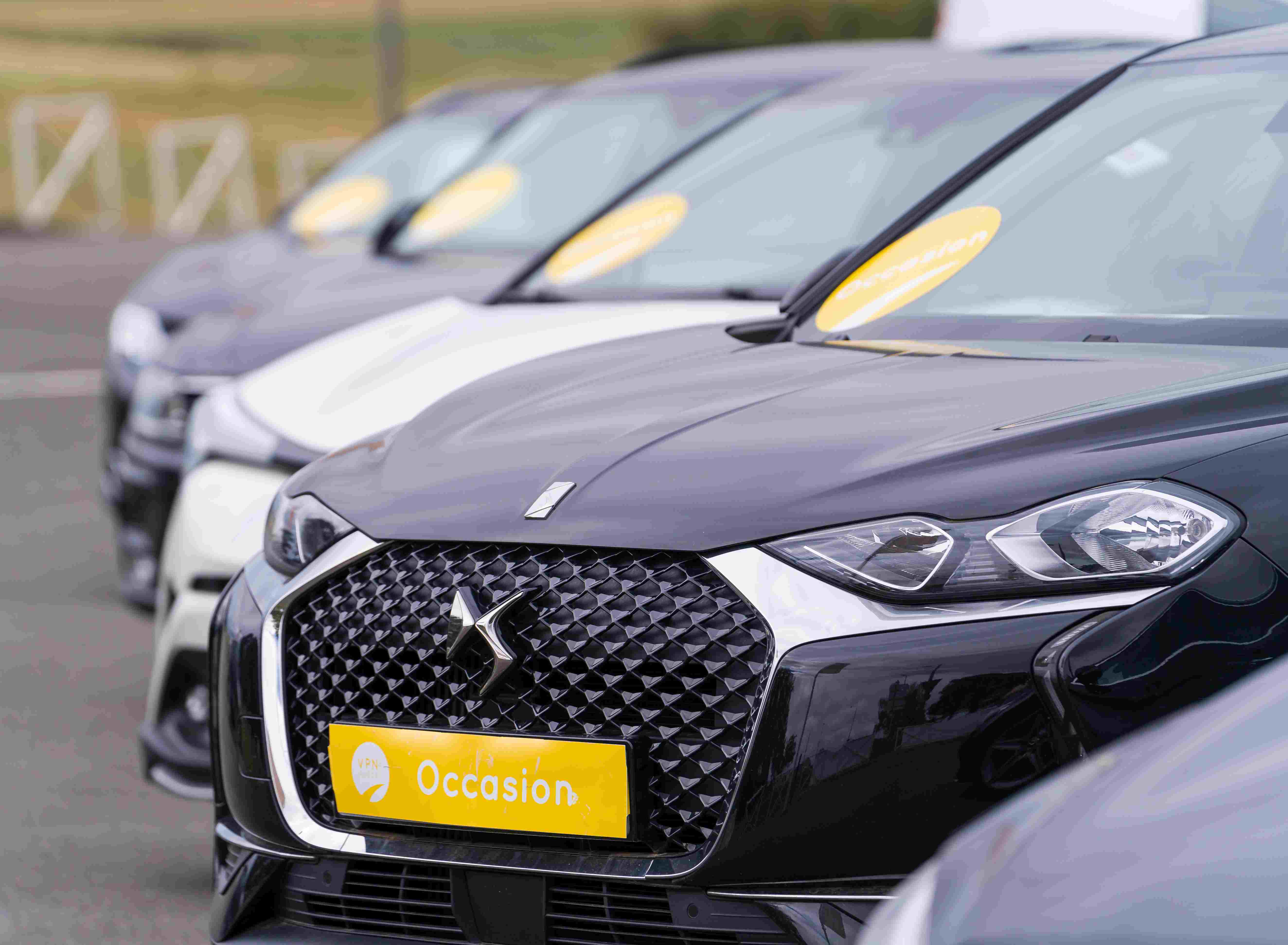voiture-occasion-sur-parc-vpn-autos.jpg